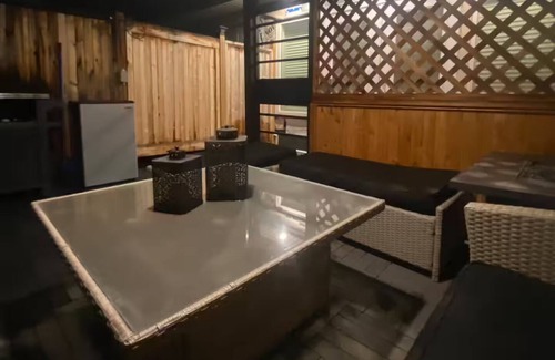 Kamloops House | Classy and modern, 2 bedroom suite covered with patio.