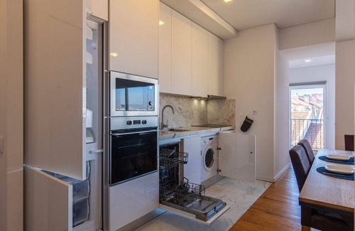 Penha de Franca Apartment | Classy Two Bedroom View