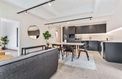 Gronn Apartment | Clausen Hideaway Modern Accommodation