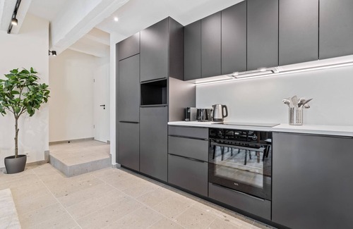 Gronn Apartment | Clausen Hideaway Modern Accommodation