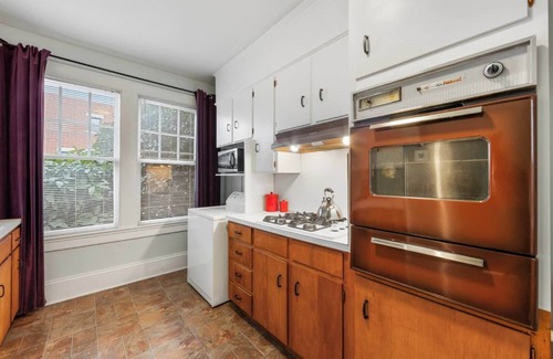 Charlotte Apartment | Clean 1BR King Condo | Elizabeth-Plaza Midwood