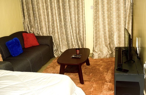 Kasarani Apartment | Clean and Serviced Apartment in Kasarani near TRM