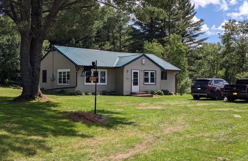 Childwold House | Clean and spacious 3 bedroom ranch between Cranberry & Tupper Lakes