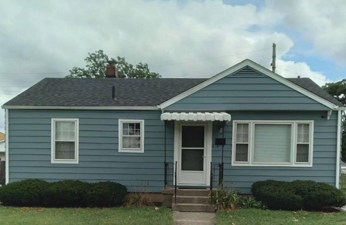 Hamilton House | Clean & comfortable ranch-minutes from Spooky Nook and downtown Hamilton