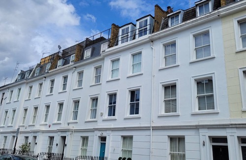 Churchill Apartment | Clean & Cosy Studio in Very Central London | 10-min walk to Victoria Station