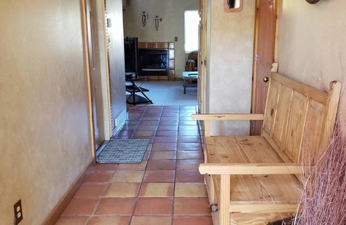 Moab South Valley Condo | Clean, Cozy, Convenient-On golf course; Ride out of garage to Trails/Petroglyphs