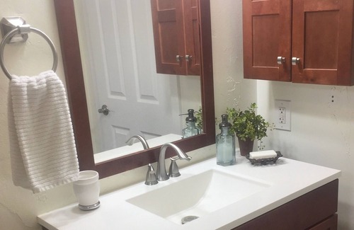 Elko House | Clean & Cozy Elko Guest Suite
