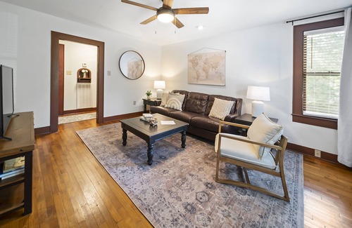 Pineville Apartment | Clean, Exceptional, Comfortable, and Peaceful 1 bedroom apt Entire Unit 107