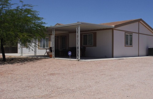 Apache Junction House | Clean, quiet 3-bedroom home in Apache Junction, Az