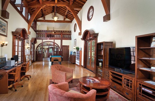 Nice Resort | Clear Lake Resort Studio