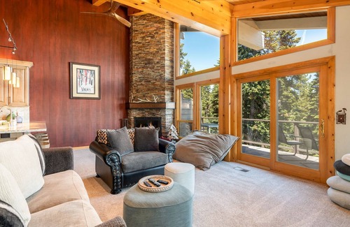 Talmont House | Clearview by Tahoe Mountain Properties
