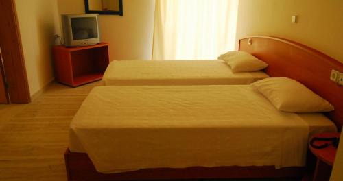 Pidima Kyras Hotel | Cleopatra Hotel