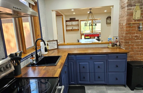 Port Sydney Cottage | Cliff Haven Huntsville