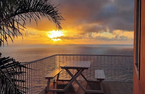Calheta Cottage | Cliff House