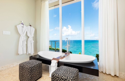 Virgin Gorda Villa | Cliff Penthouse Suite by Fantasia Villas