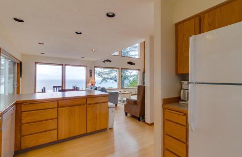 Oceanside House | Cliffside Serenity