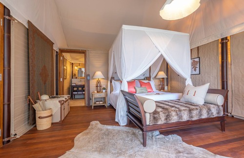 Mangawhai Heads Cabin | Clifftops - luxury tented lodge, sweeping views & beach, 90 mins from Auckland