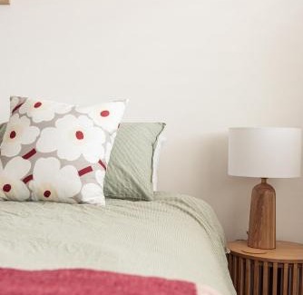 Clifton Hill Apartment | Clifton Chill Apartment
