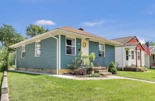 Clintonville House | Clintonville Charmer, Dogs Welcome, Close to OSU