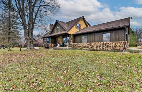 Clio Apartment | Clio Apt on 3 Acres, 14 Mi to Frankenmuth!