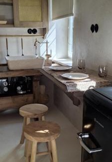 Ano Siros Apartment | ClockWise Earthy Vibe House in Apano Chora