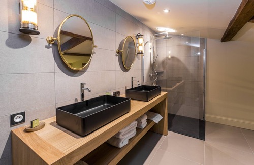 Casteljaloux Hotel | Clos Castel Suite