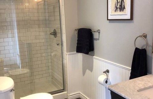 Cheyenne Apartment | Close - in Rural Studio - Great Star-gazing!