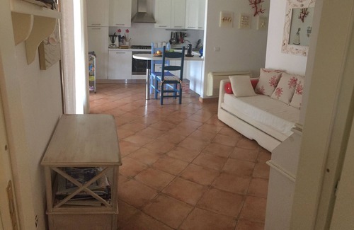 San Teodoro Villa | Close to beautiful white beaches with crystal clear waters within walking distance