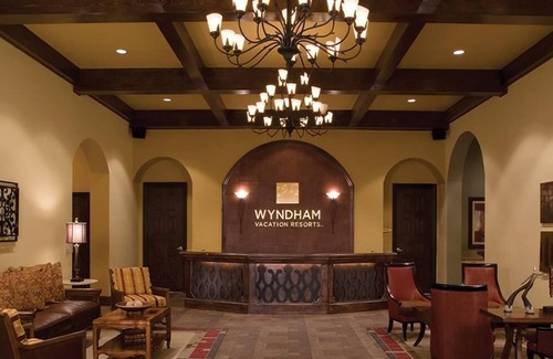 Downtown San Antonio Resort | Close to Alamo, Riverwalk, Shopping, Night Life- Wyndham La Cascada 2 BR Deluxe