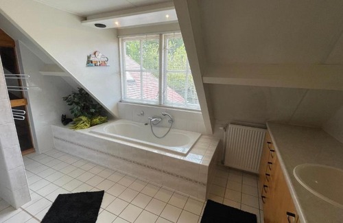 Zoetermeer House | Close to Amsterdam, The Hague and Rotterdam