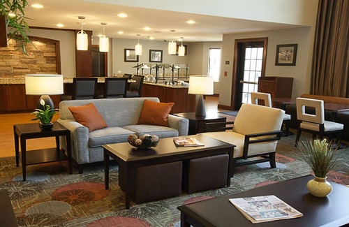 Lanham Apartment | Close to Amtrak Station, NASA, IRS, FDA | Free Breakfast, 24 Hour Business Center + Fitness Center