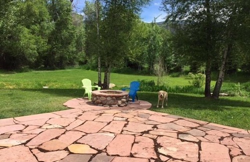 Basalt House | Close to Aspen, Snowmass, Family Friendly, Pet Friendly - PRIVATE yet convenient