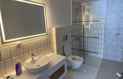 Lara Apartment | Close to beach and shopping