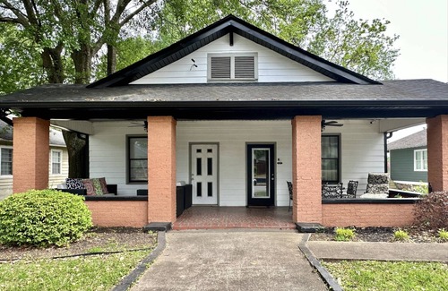 West End Apartment | Close to Breweries/Food/Mercedes Stadium & the new expanded Belt-line & $150 in activities included!