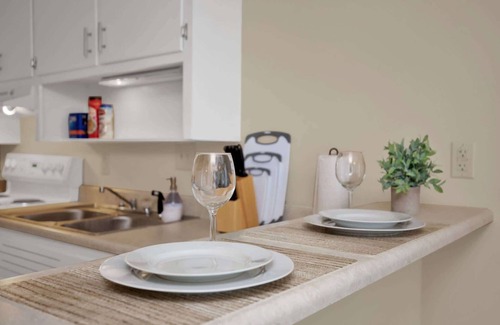 Terry Sanford House | Close to Downtown & Fort Bragg- The Precious Pearl