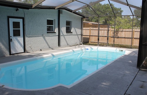 Pinellas Park House | Close to everything!