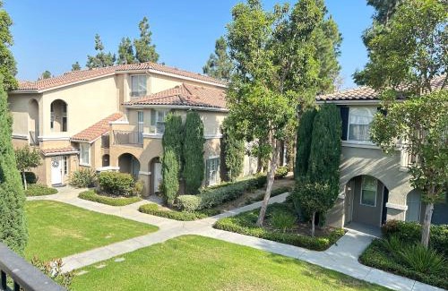 Oak Creek Villa | Close to Irvine IVC&UCI gate community2b &3b house more than 30nights