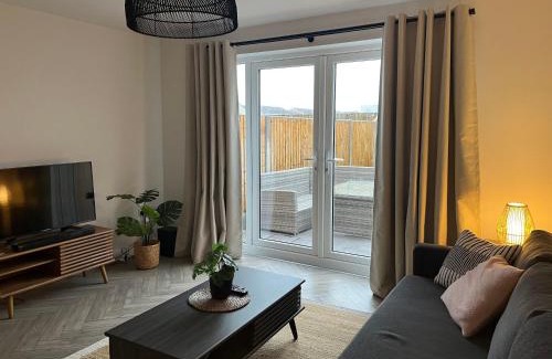 Wesham House | Close to Lytham, Blackpool, Ribby Hall & BAE