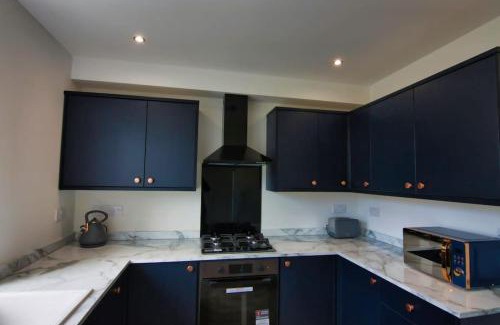 Wesham House | Close to Lytham, Blackpool, Ribby Hall & BAE