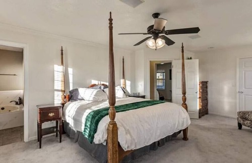 North Ogden House | Close to Mountain View Park, Spacious Yard!