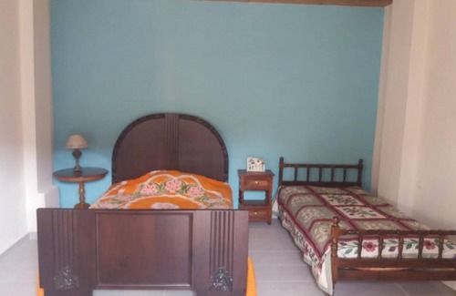 Ormos Agiou Ioannou Bed & Breakfast | CLOSE TO THE AIRPORT, 2 KM FROM THE BEACH