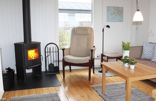 Faaborg House | Close to the beach and child-friendly holiday home with sea views on Funen