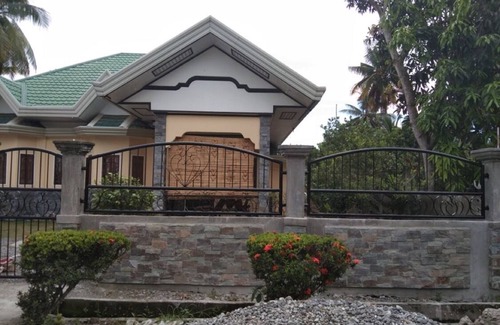 Lupon House | Close to The Beach on Mogbongcogon , Banaybanay