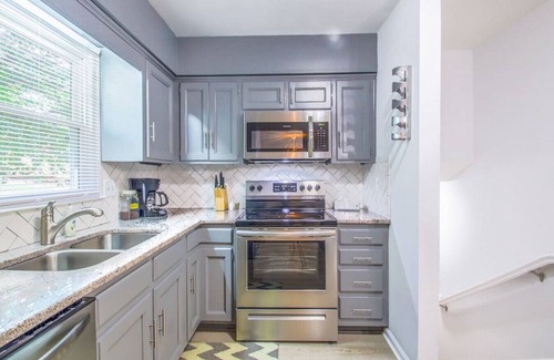 Charlotte House | Close to Uptown, Nightlife, Desired Location
