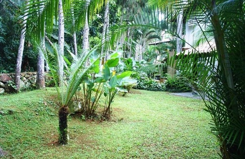 Boicucanga Beach House | CLOSED SEA FRONT CONDOMINIUM HOUSE