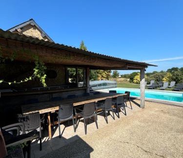 Pontigne Villa | Closerie 3 étoiles La Poire à Loup, Domaine avec Piscine