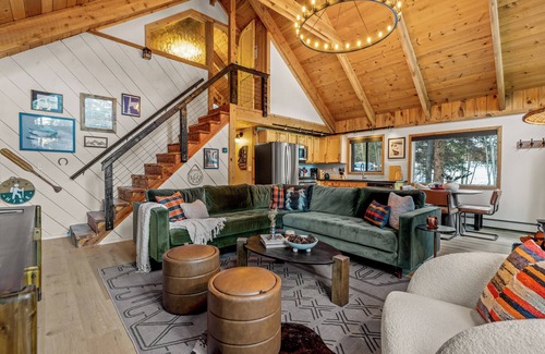 Alma Cabin | Cloud 9 Cabin-Hot Tub-25min to Breck