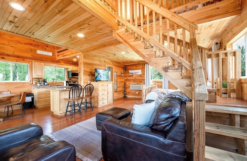 Bryant Cabin | Cloud 9 Cabin with an indoor pool, hot tub, & fire pit!