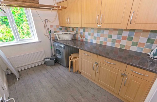 Wrafton Cottage | Cloudbreak | Hot Tub* | Log Burner, Dogs Welcome