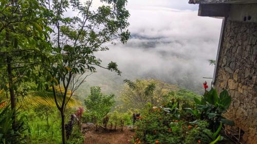 Hildummulla Bed & Breakfast | Cloudscape Golkonda